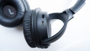 How to take good care of your headphones?